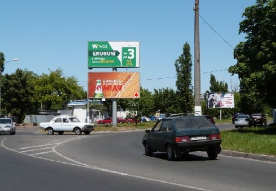Фото рекламной плоскости по адресу Инглези ул. - Ицхака Рабина ул., 53 (нижний)