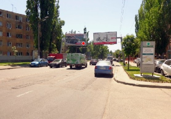 Фото рекламной плоскости по адресу Краснова ул., 3 Фото рекламной плоскости по адресу Краснова ул., 3