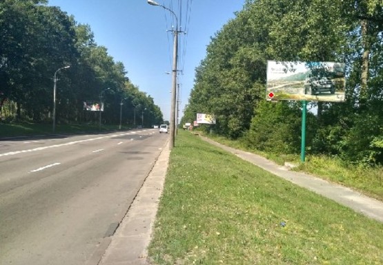Фото рекламной плоскости по адресу Киевская ул., Бурштин, въезд со стороны Киева Фото рекламной плоскости по адресу Киевская ул., Бурштин, въезд со стороны Киева