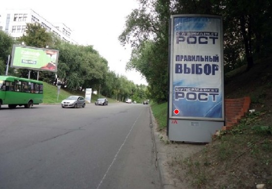 Фото рекламної площини за адресою Клочковский спуск - Правды пр.