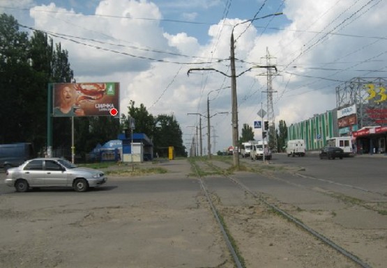 Фото рекламной плоскости по адресу Космонавтов ул., 128, Велика Кишеня Фото рекламной плоскости по адресу Космонавтов ул., 128, Велика Кишеня