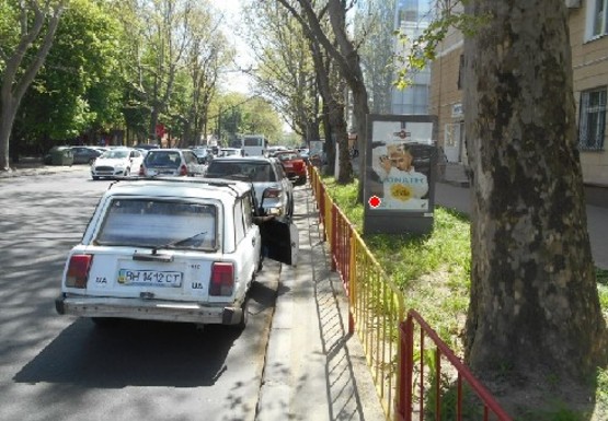 Фото рекламної площини за адресою Шевченко пр. - Семинарская ул., 5-В