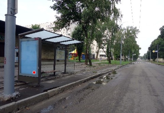 Фото рекламної площини за адресою Броненосца Потемкина ул. - Московский пр., 96 (остановка)