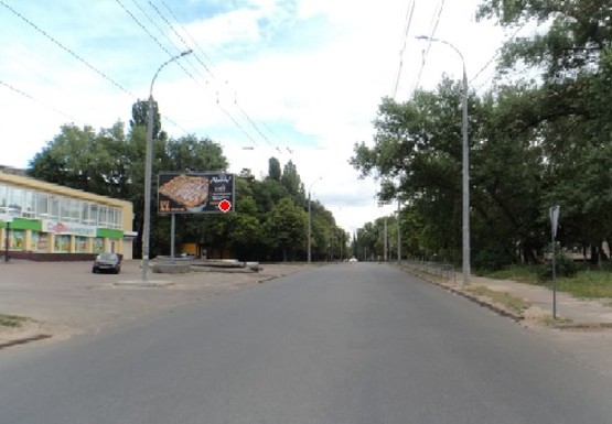 Фото рекламной плоскости по адресу Казацкая ул., 14, к центру Фото рекламной плоскости по адресу Казацкая ул., 14, к центру