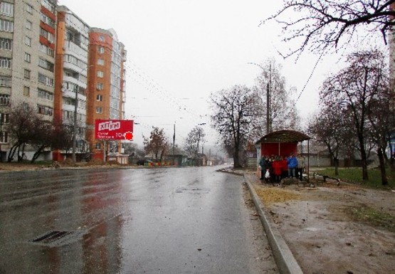 Фото рекламной плоскости по адресу Героев Чернобыля ул., 5, от центру Фото рекламной плоскости по адресу Героев Чернобыля ул., 5, от центру