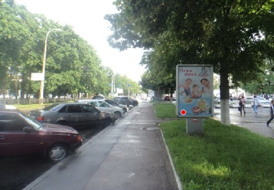 Фото рекламної площини за адресою Мира пр., 3-я поликлиника - 3