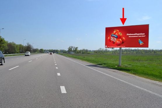 Фото рекламной плоскости по адресу 462 км трассы Киев-Харьков-Довжанский в р-не Люботина (в ст Харькова)