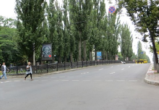 Фото рекламної площини за адресою Шевченко б-р