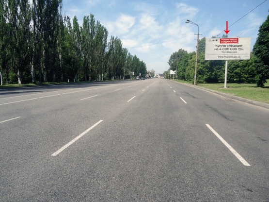 Фото рекламной плоскости по адресу Набережная Заводская ул., из центра