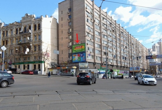 Фото рекламної площини за адресою Воровского ул., Дмитриевская ул., к Победы пр., в центр