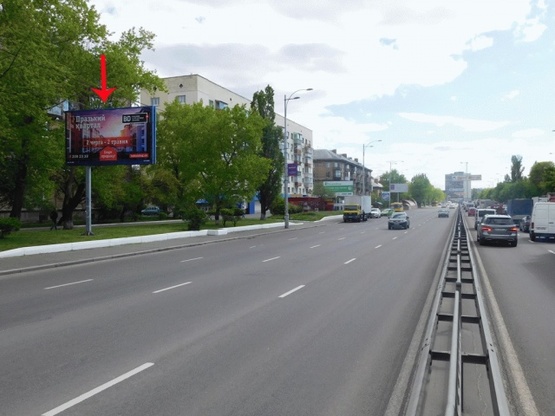 Фото рекламной плоскости по адресу Гагарина Ю. пр-т 14, из центра