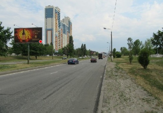 Фото рекламної площини за адресою Богатырская ул., ЗАО КМБуд