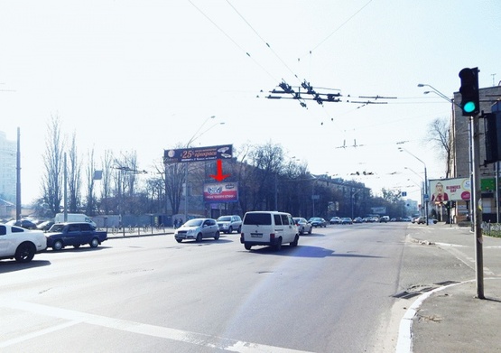 Фото рекламної площини за адресою Довженка ул. 12, от ст.м.Шулявка, в центр Фото рекламної площини за адресою Довженка ул. 12, от ст.м.Шулявка, в центр