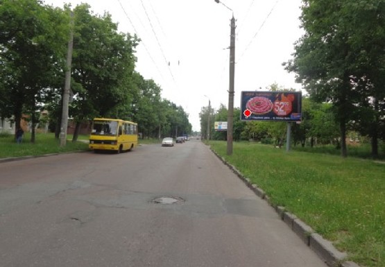 Фото рекламной плоскости по адресу 1 Мая ул., 99, из центра Фото рекламной плоскости по адресу 1 Мая ул., 99, из центра