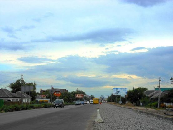 Фото рекламної площини за адресою м.Бровари, вул.Київська, 205, перед перетином з вул.Гоголя