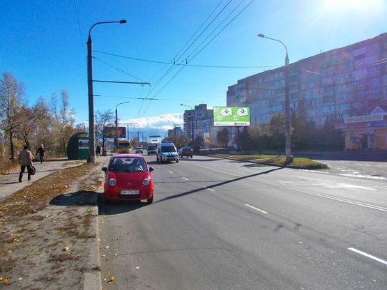 Фото рекламної площини за адресою Героев Крут ул., 8 (200 м. до "Эпицентра") Фото рекламної площини за адресою Героев Крут ул., 8 (200 м. до "Эпицентра")