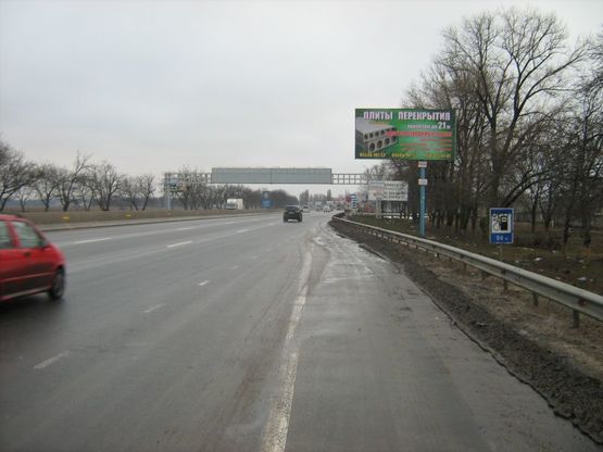 Фото рекламної площини за адресою Киевская трасса