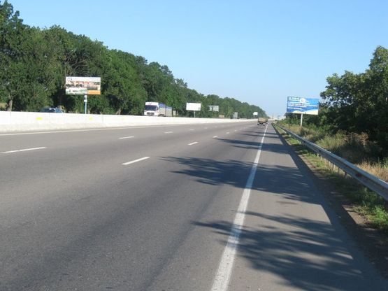 Фото рекламної площини за адресою Киевская трасса