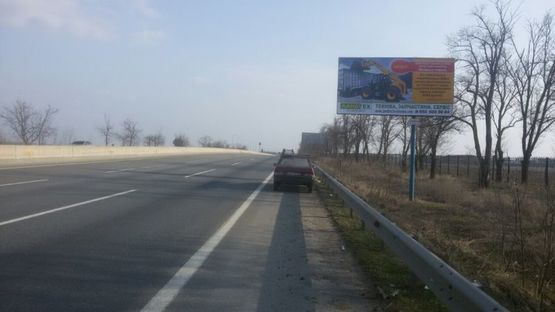 Фото рекламной плоскости по адресу Киевская трасса
