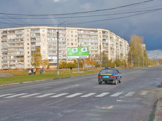 Фото рекламної площини за адресою Сирко ул. - Интернационалистов ул (напротив АЗС "БРСМ Нафта") Фото рекламної площини за адресою Сирко ул. - Интернационалистов ул (напротив АЗС "БРСМ Нафта")