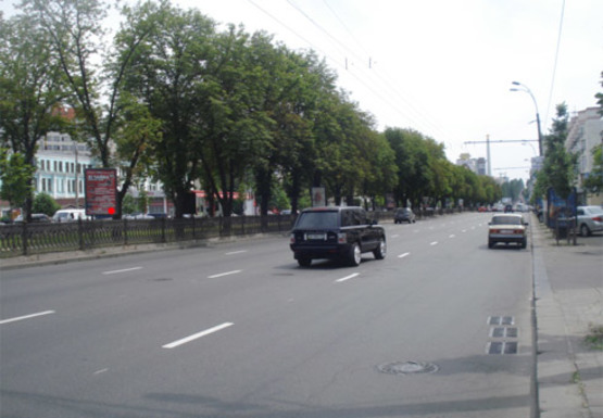 Фото рекламної площини за адресою Победы пр.