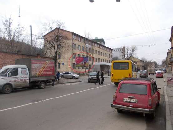 Фото рекламной плоскости по адресу Опришківська - Б.Хмельницкого Фото рекламной плоскости по адресу Опришківська - Б.Хмельницкого
