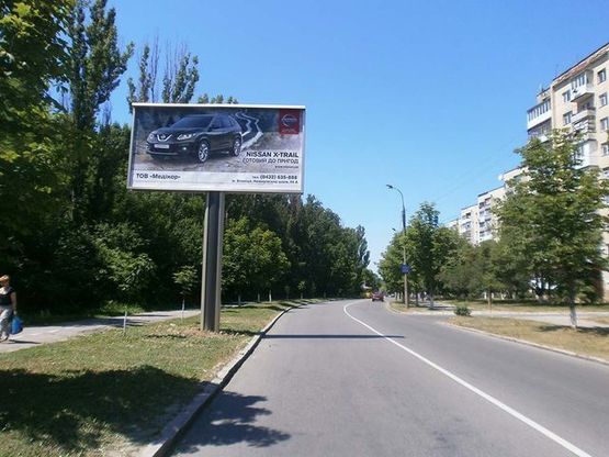 Фото рекламної площини за адресою Первозванного ул., 22 (300м до пр. Юности)