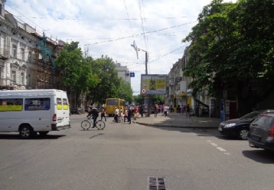 Фото рекламной плоскости по адресу М. Арнаутская ул. - Екатерининская ул.,87