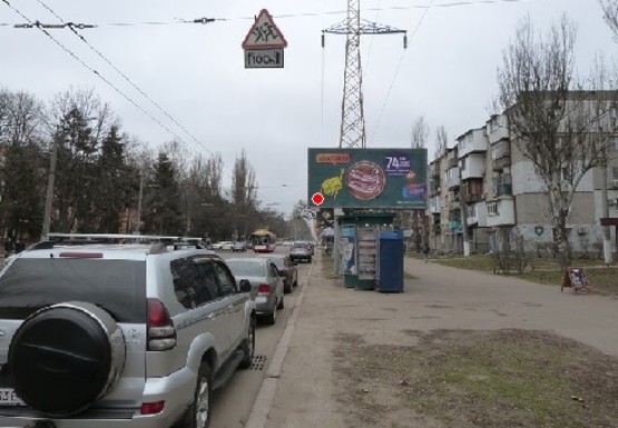 Фото рекламної площини за адресою Космонавтов ул., 14 Фото рекламної площини за адресою Космонавтов ул., 14