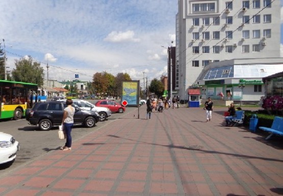 Фото рекламної площини за адресою Пирогова ул., 31 [№22]