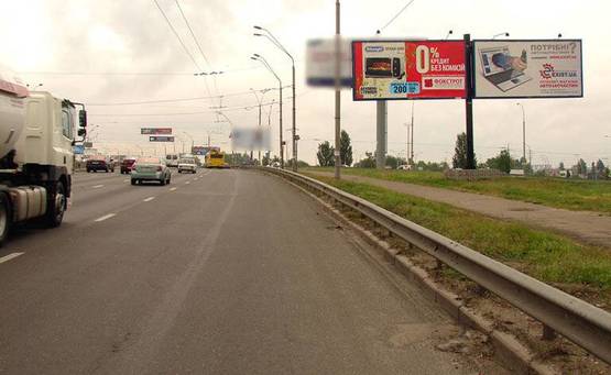 Фото рекламной плоскости по адресу Кр.Казаков/Московский мост (левый) (А) Фото рекламной плоскости по адресу Кр.Казаков/Московский мост (левый) (А)