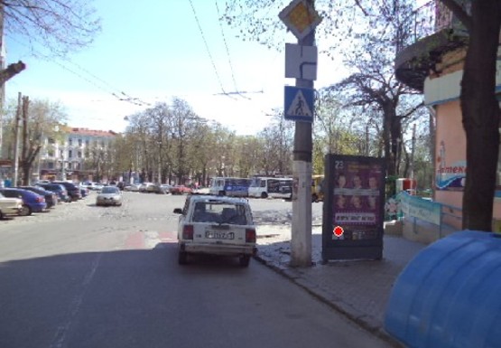 Фото рекламной плоскости по адресу Садовая ул., 20