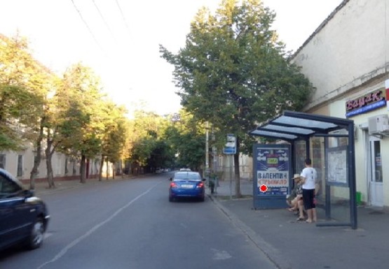 Фото рекламной плоскости по адресу Садовая ул., 2 - Торговая ул., остановка Фото рекламной плоскости по адресу Садовая ул., 2 - Торговая ул., остановка