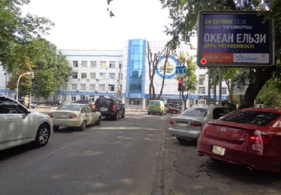 Фото рекламної площини за адресою Гагарина пр., - Французский блв.,14-А