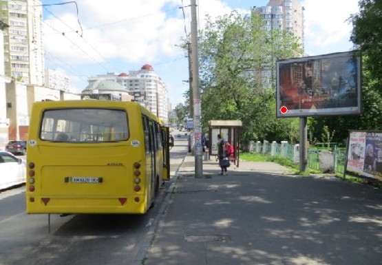 Фото рекламної площини за адресою Антоновича ул. (Горького ул.), 130