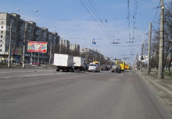 Фото рекламной плоскости по адресу Харьковская ул. - Прокофъева ул.