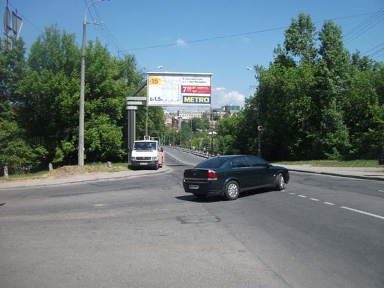 Фото рекламной плоскости по адресу ул. 8-го марта (Старогородский мост) Фото рекламной плоскости по адресу ул. 8-го марта (Старогородский мост)