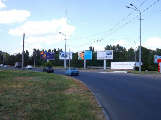 Фото рекламної площини за адресою вул. Наб. Перемоги, коло, бек-лайт 8х4 Фото рекламної площини за адресою вул. Наб. Перемоги, коло, бек-лайт 8х4