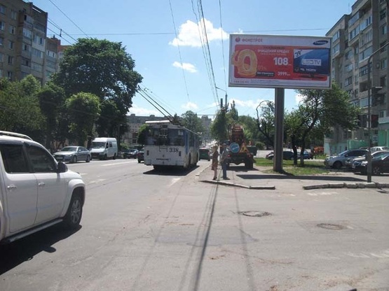 Фото рекламной плоскости по адресу ул. Киевская - ул. Богдана Ступки Фото рекламной плоскости по адресу ул. Киевская - ул. Богдана Ступки