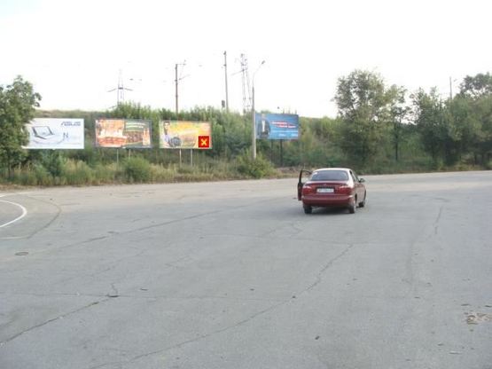 Фото рекламної площини за адресою Набережна магістраль – вул.Тюленіна