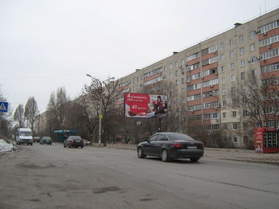 Фото рекламной плоскости по адресу Уральская -Кутузова Фото рекламной плоскости по адресу Уральская -Кутузова