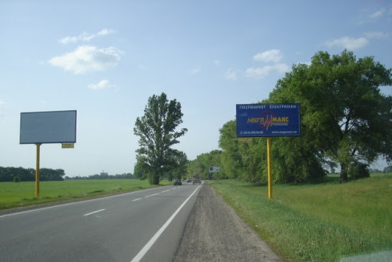 Фото рекламної площини за адресою трасса Борисполь-Днепропетровск_км 2+300_левый // в Киев