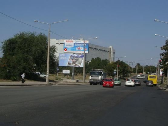 Фото рекламної площини за адресою Хортицьке шосе – район ринка, верхня площина, ст.Б