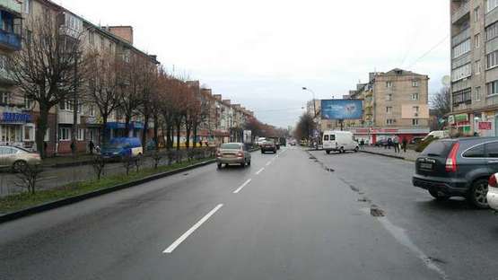 Фото рекламной плоскости по адресу Миру просп. - Шевченка вул.