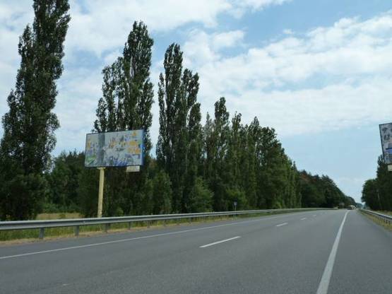 Фото рекламної площини за адресою трасса Киев-Ковель-Ягодин_км 34+950_правый // в Киев