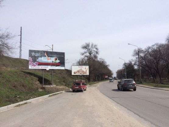 Фото рекламної площини за адресою ул.Тюленина, Набережная магистраль