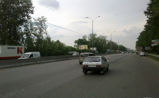 Фото рекламної площини за адресою Одесская трасса 15км. - Чабаны - в направлении Киева