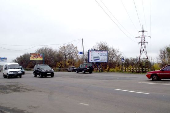 Фото рекламной плоскости по адресу вул. Київське шосе / вул. В.Тирновська