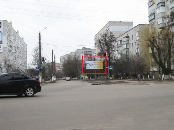 Фото рекламної площини за адресою вул.  Головатого, 11