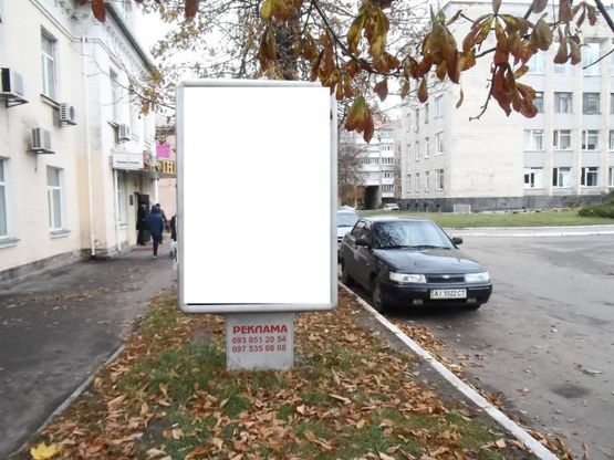 Фото рекламної площини за адресою г.Фастов, ул.Радянская, 1 Фото рекламної площини за адресою г.Фастов, ул.Радянская, 1